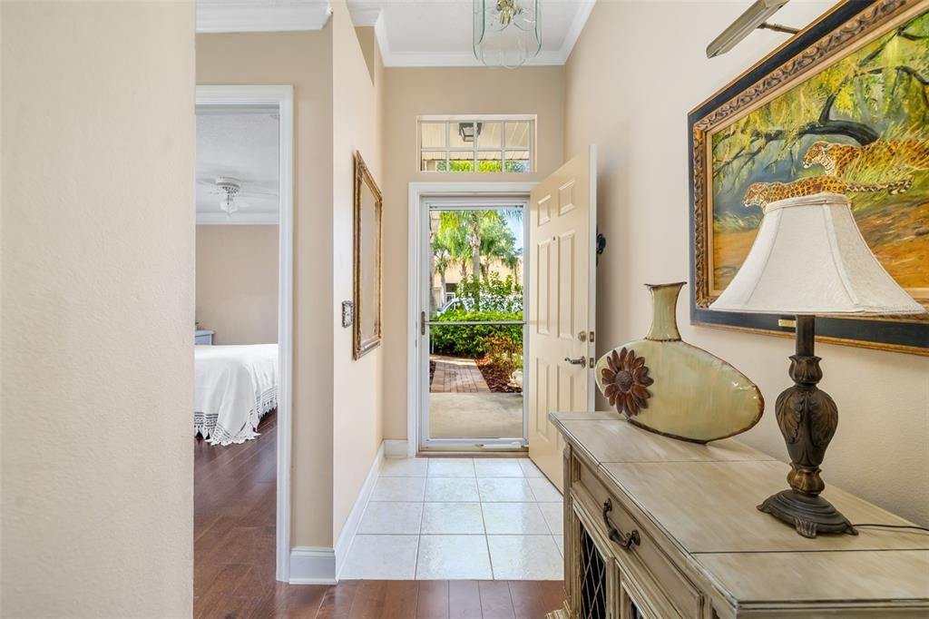 For Sale: $224,900 (2 beds, 2 baths, 1125 Square Feet)