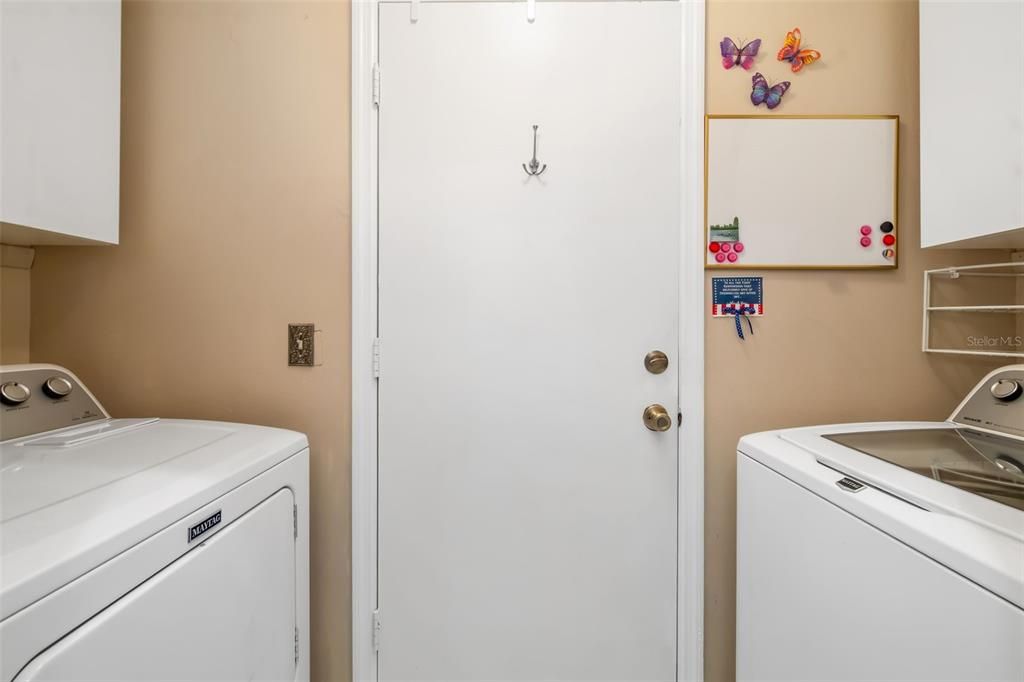 For Sale: $224,900 (2 beds, 2 baths, 1125 Square Feet)