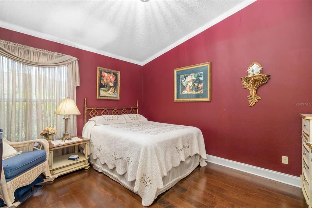 For Sale: $224,900 (2 beds, 2 baths, 1125 Square Feet)