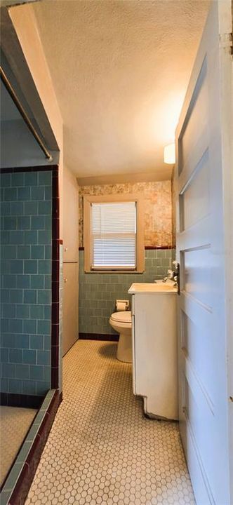 En Renta: $1,400 (3 camas, 2 baños, 1418 Pies cuadrados)