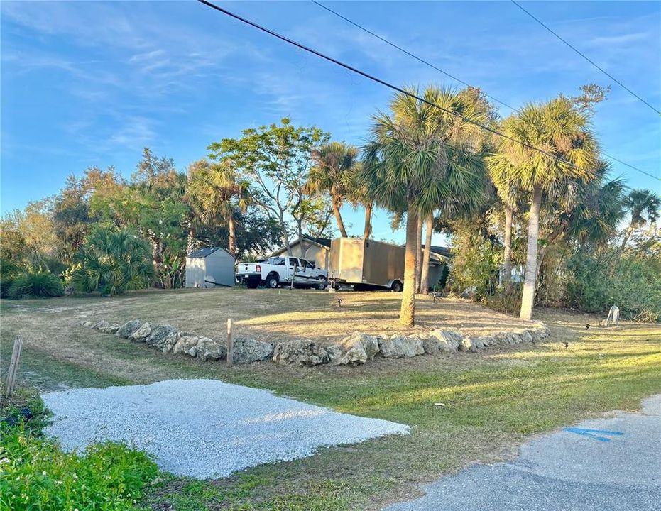 На продажу: $365,000 (2 спален, 2 ванн, 888 Квадратных фут)