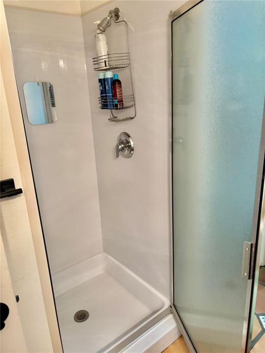 На продажу: $365,000 (2 спален, 2 ванн, 888 Квадратных фут)