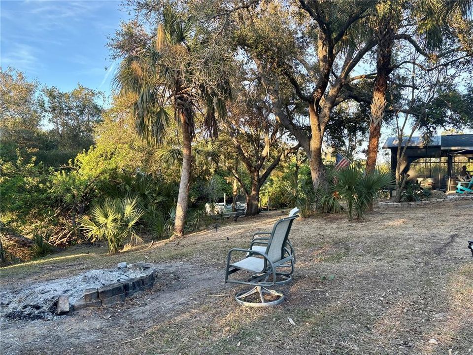 На продажу: $365,000 (2 спален, 2 ванн, 888 Квадратных фут)