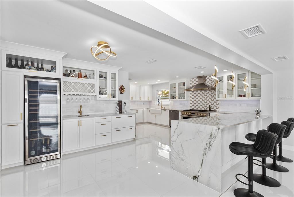 En Renta: $9,500 (3 camas, 2 baños, 2265 Pies cuadrados)