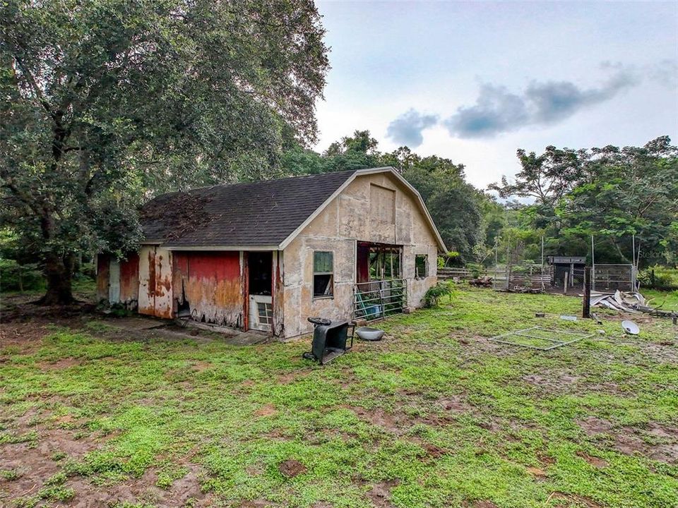 For Sale: $185,000 (3 beds, 2 baths, 1344 Square Feet)