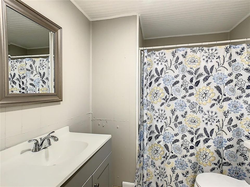 En Venta: $399,000 (3 camas, 2 baños, 1368 Pies cuadrados)