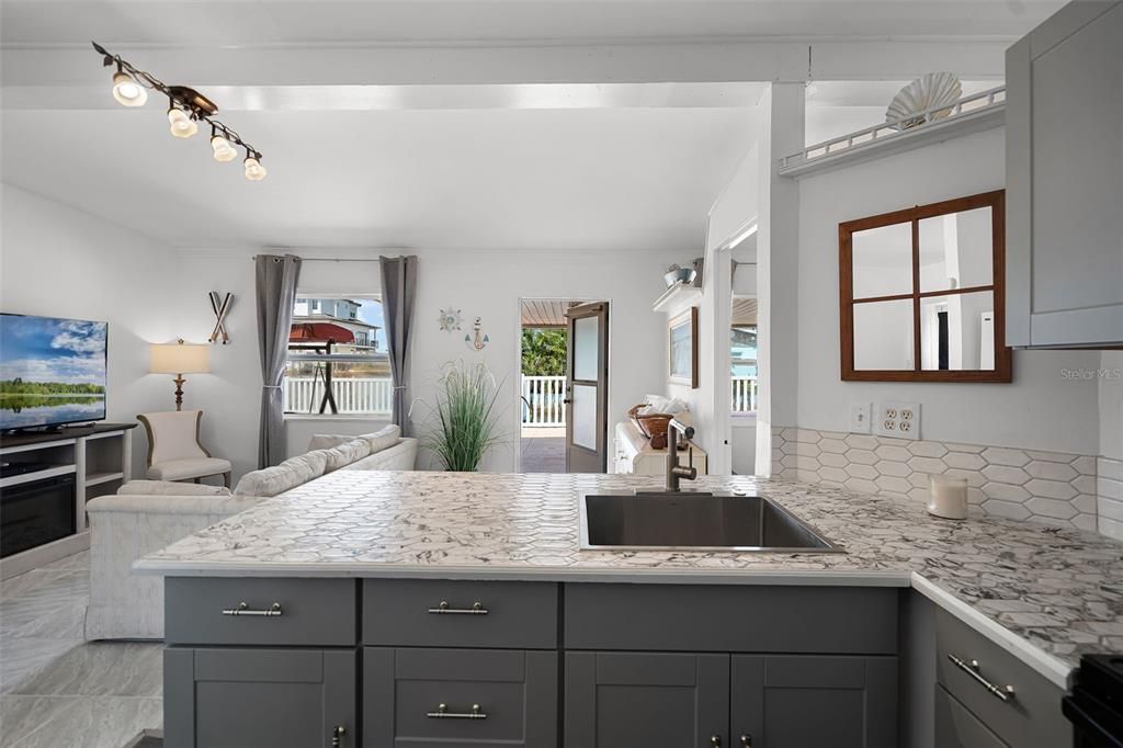 For Sale: $975,000 (0 beds, 0 baths, 3078 Square Feet)