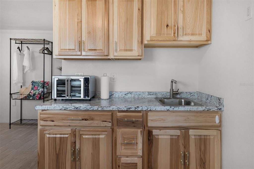 For Sale: $975,000 (0 beds, 0 baths, 3078 Square Feet)