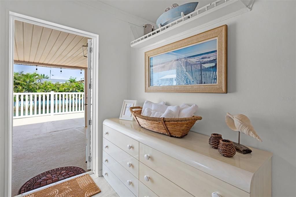 For Sale: $975,000 (0 beds, 0 baths, 3078 Square Feet)