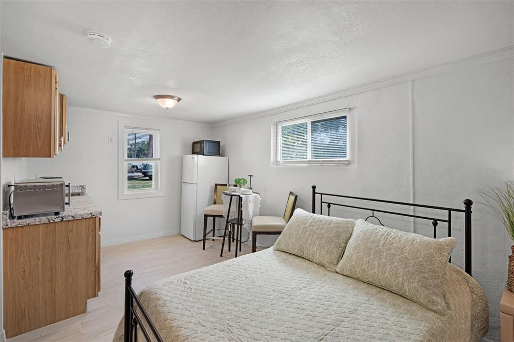 For Sale: $975,000 (0 beds, 0 baths, 3078 Square Feet)