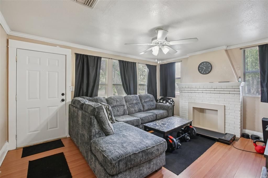 For Sale: $549,900 (0 beds, 0 baths, 1504 Square Feet)