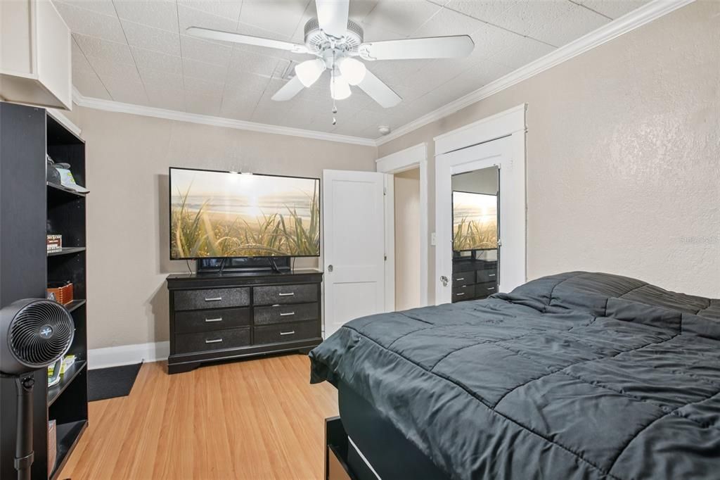 For Sale: $549,900 (0 beds, 0 baths, 1504 Square Feet)