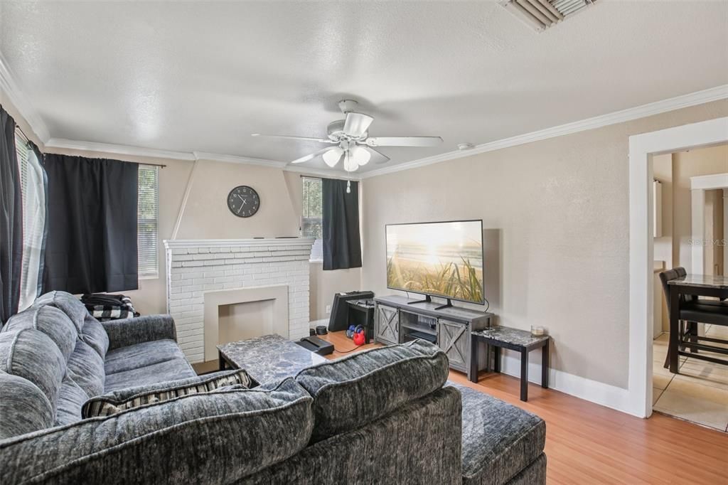 For Sale: $549,900 (0 beds, 0 baths, 1504 Square Feet)