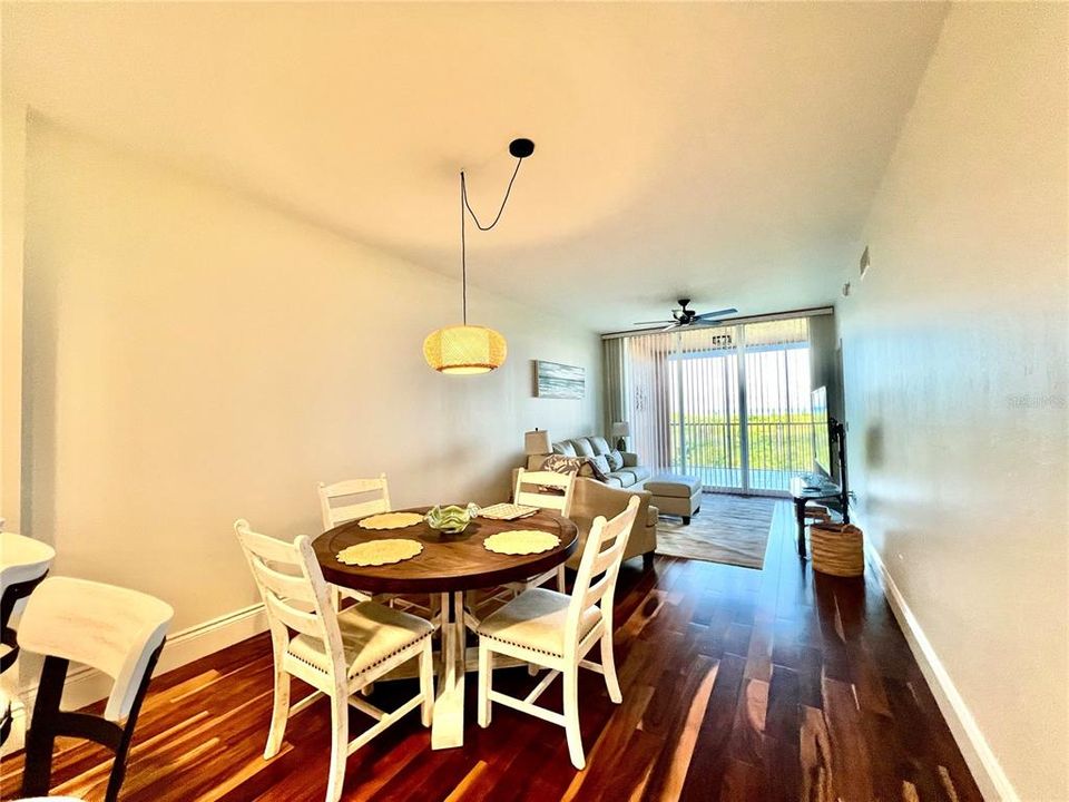 For Rent: $4,400 (2 beds, 2 baths, 1102 Square Feet)