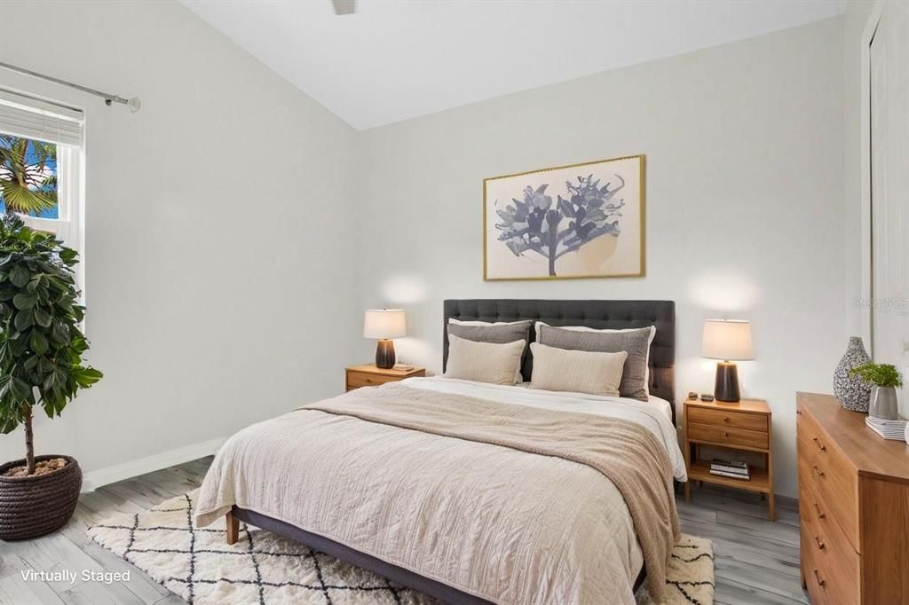 En Venta: $773,000 (4 camas, 3 baños, 1718 Pies cuadrados)