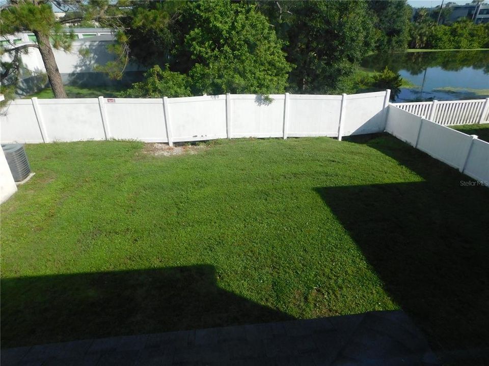 Active With Contract: $235,000 (3 beds, 2 baths, 1426 Square Feet)