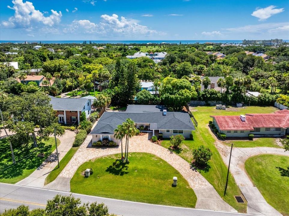 For Sale: $749,000 (4 beds, 3 baths, 3341 Square Feet)