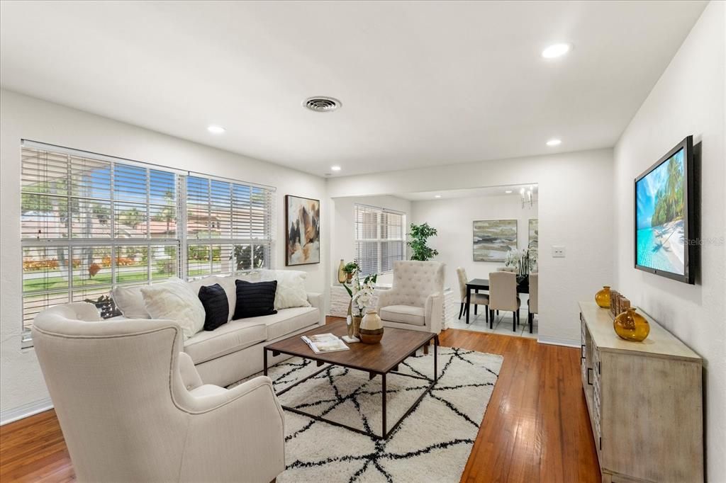 For Sale: $749,000 (4 beds, 3 baths, 3341 Square Feet)