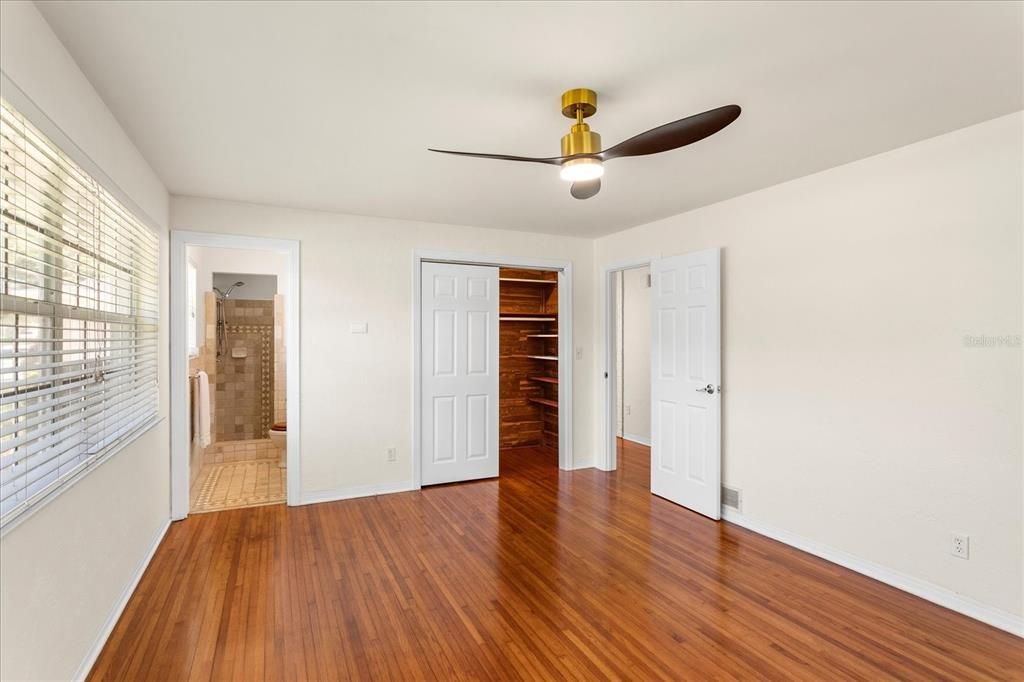 For Sale: $749,000 (4 beds, 3 baths, 3341 Square Feet)