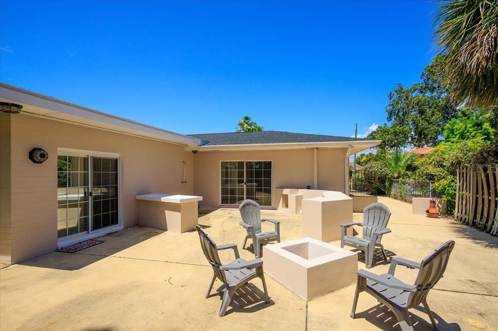 For Sale: $749,000 (4 beds, 3 baths, 3341 Square Feet)