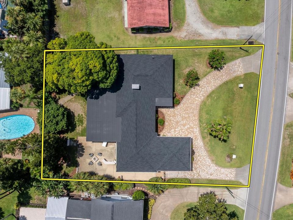 For Sale: $749,000 (4 beds, 3 baths, 3341 Square Feet)