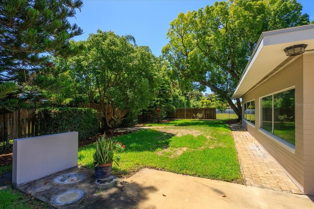 For Sale: $749,000 (4 beds, 3 baths, 3341 Square Feet)