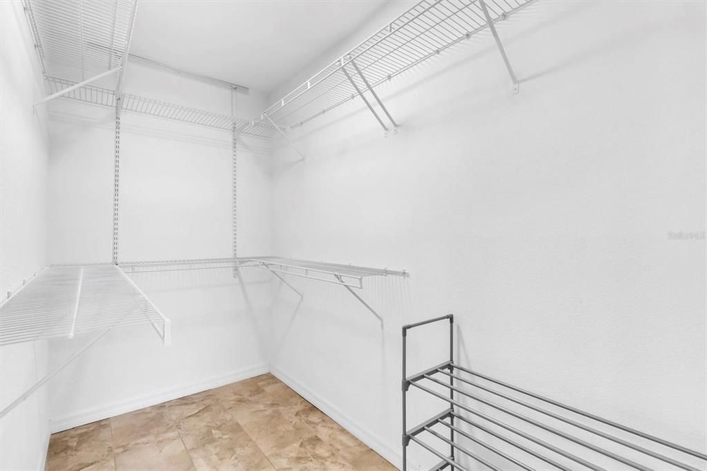 待售: $690,000 (4 贝兹, 3 浴室, 2158 平方英尺)