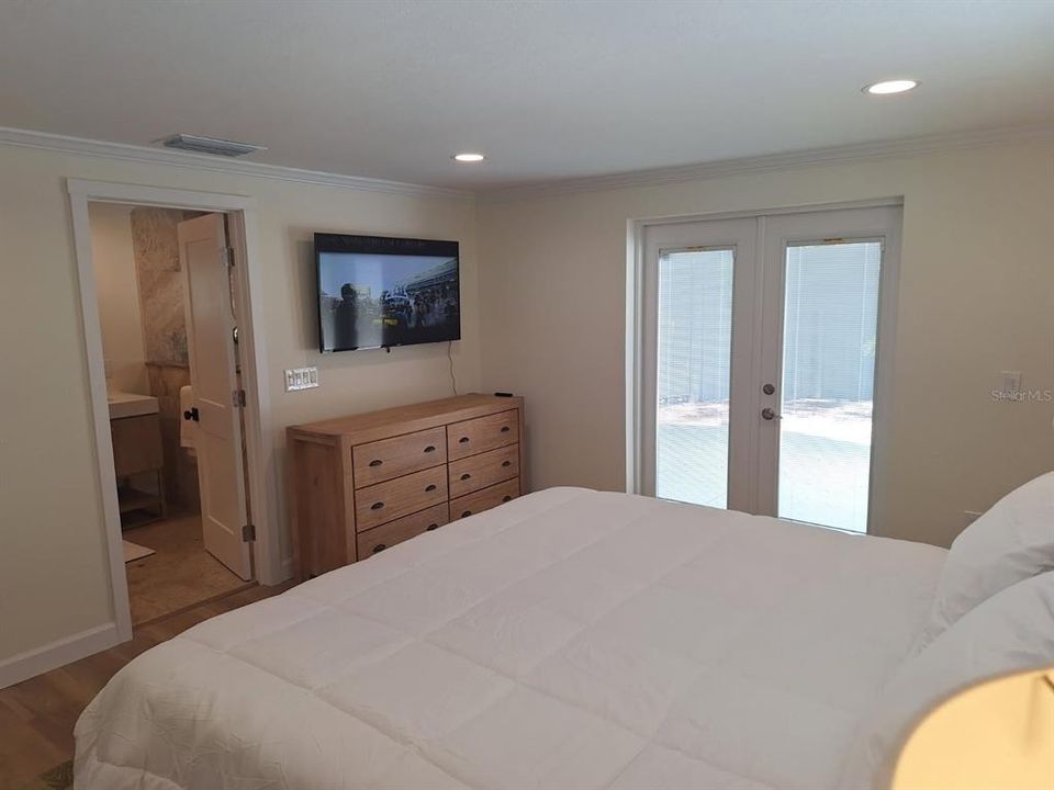 En Renta: $9,500 (3 camas, 2 baños, 2605 Pies cuadrados)