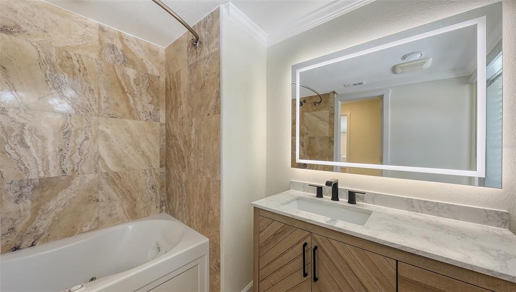 En Renta: $9,500 (3 camas, 2 baños, 2605 Pies cuadrados)