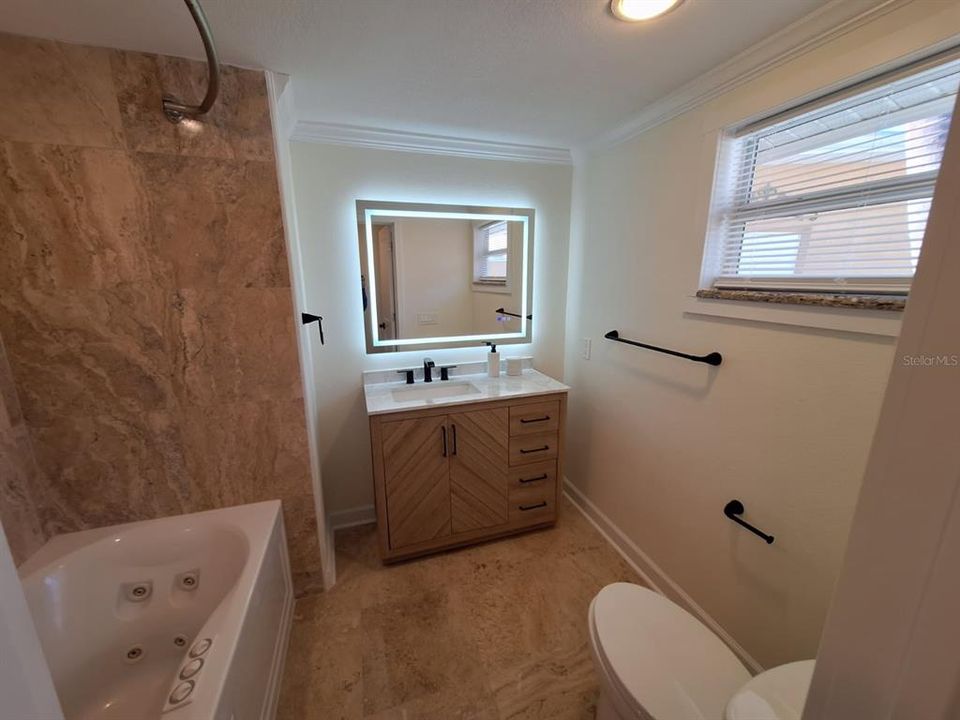 En Renta: $9,500 (3 camas, 2 baños, 2605 Pies cuadrados)