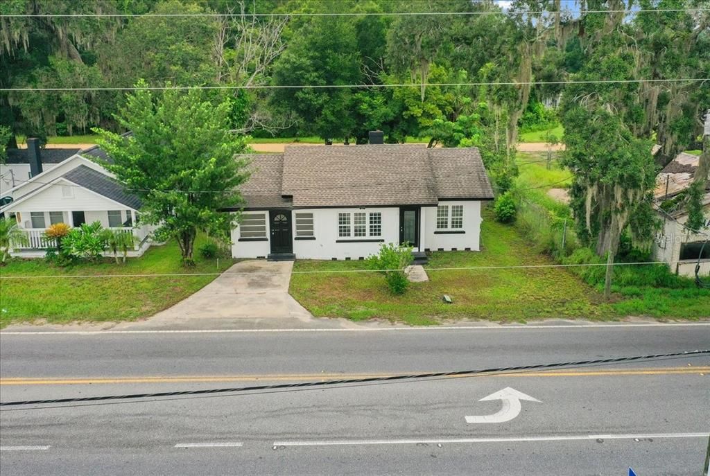 Active With Contract: $210,000 (3 beds, 1 baths, 1152 Square Feet)