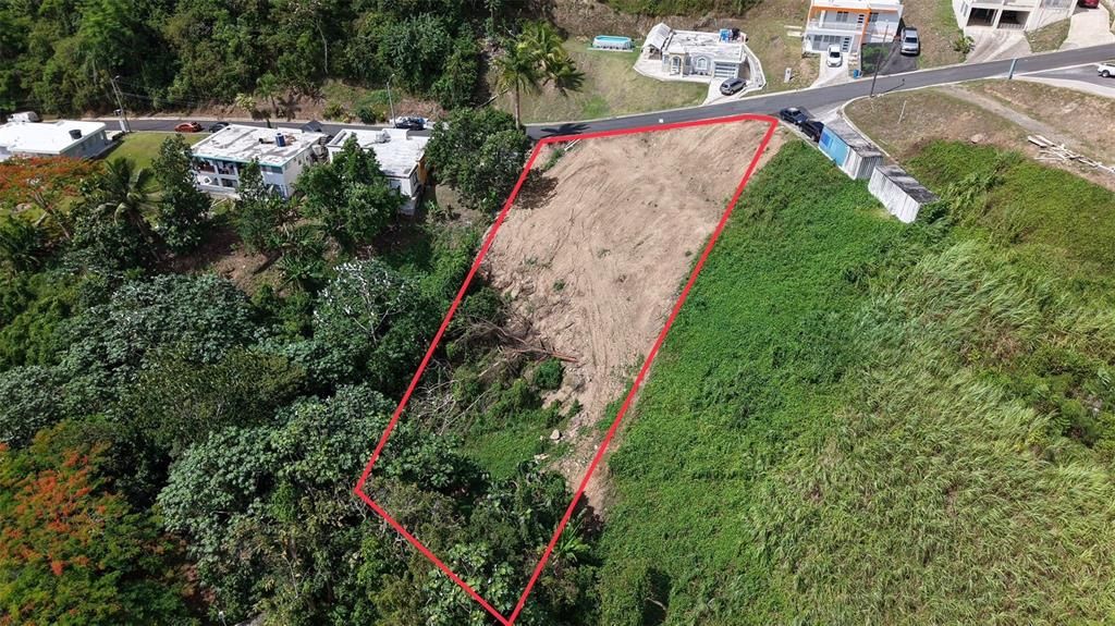 待售: $57,700 (0.44 acres)