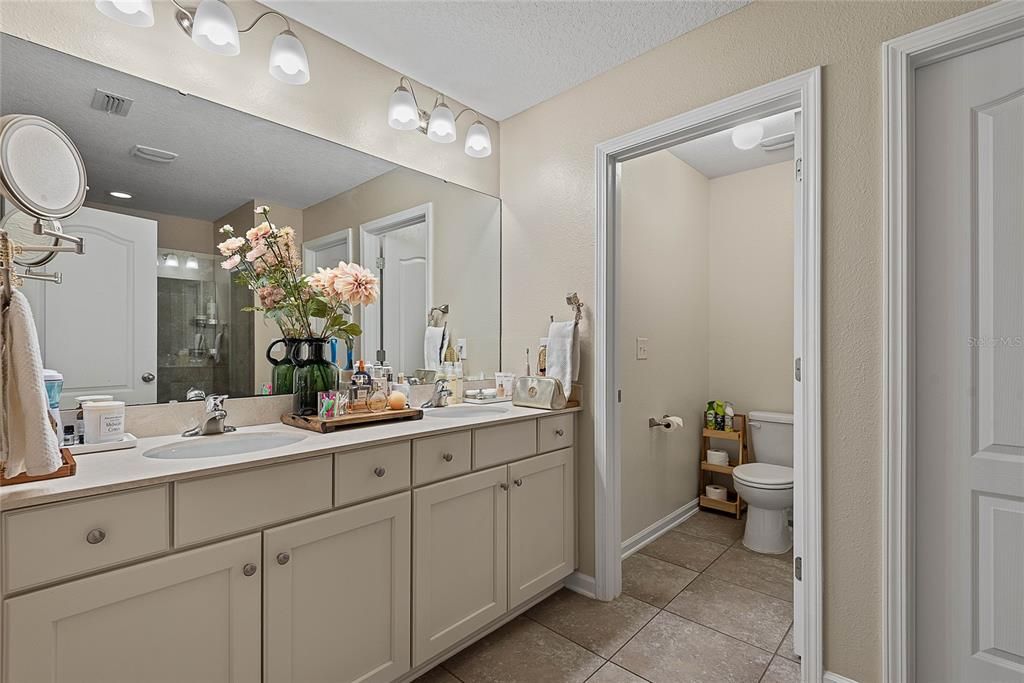 待售: $414,000 (3 贝兹, 2 浴室, 1535 平方英尺)