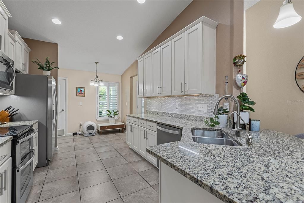 待售: $414,000 (3 贝兹, 2 浴室, 1535 平方英尺)