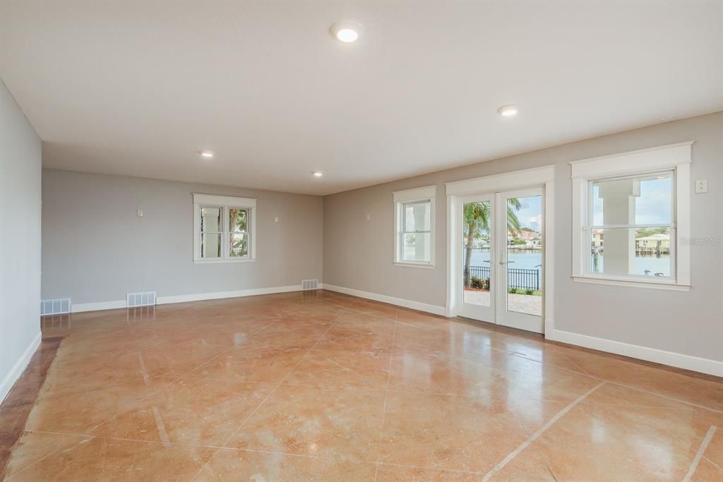 En Venta: $4,250,000 (5 camas, 4 baños, 4039 Pies cuadrados)