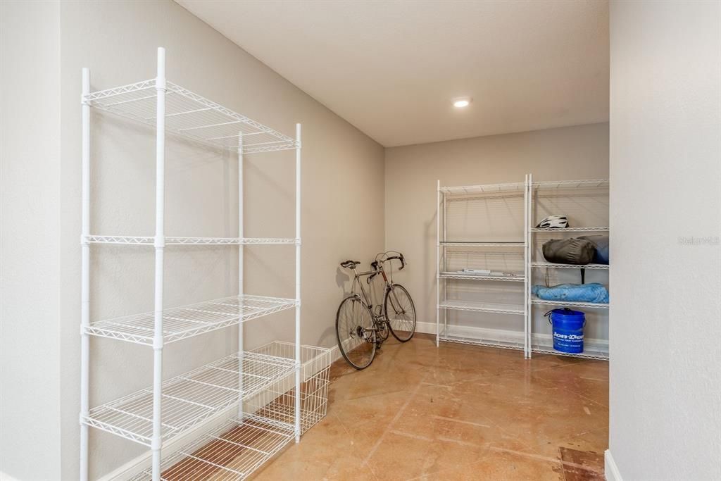 En Venta: $4,250,000 (5 camas, 4 baños, 4039 Pies cuadrados)