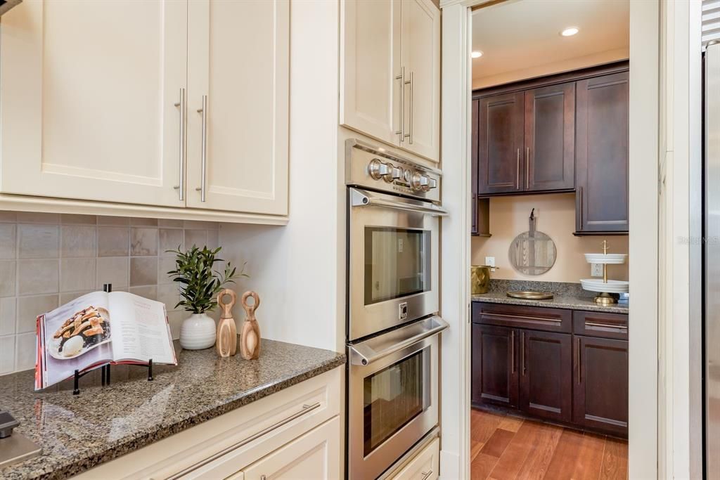 En Venta: $4,250,000 (5 camas, 4 baños, 4039 Pies cuadrados)