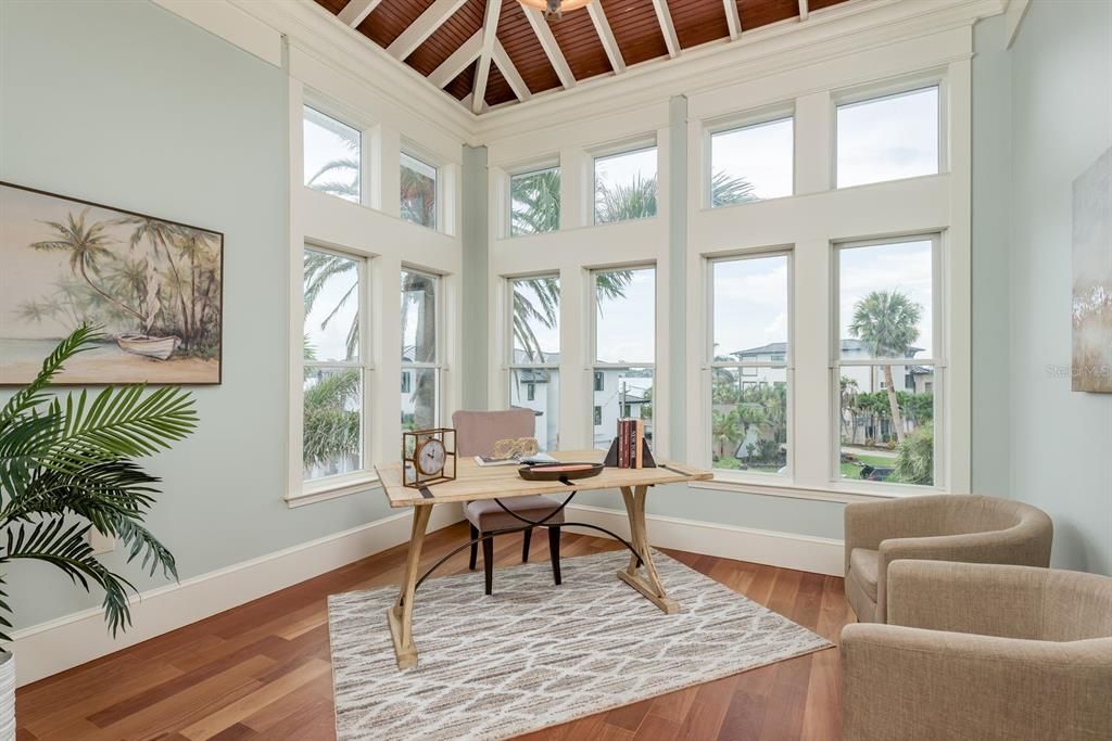 En Venta: $4,250,000 (5 camas, 4 baños, 4039 Pies cuadrados)