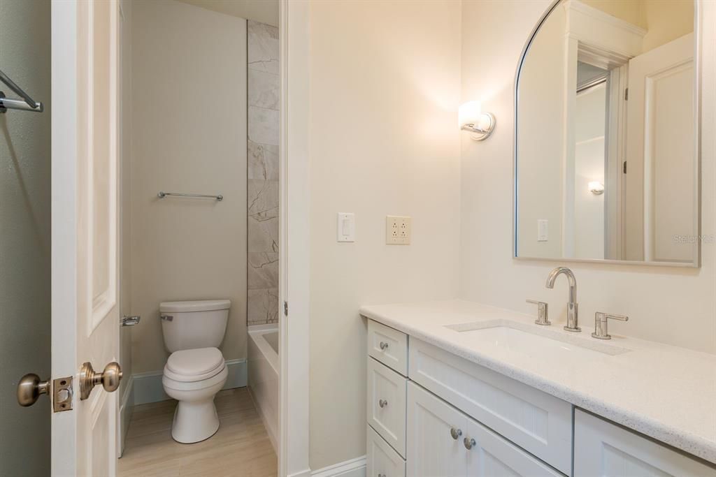 En Venta: $4,250,000 (5 camas, 4 baños, 4039 Pies cuadrados)