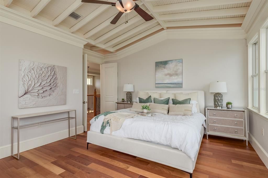 En Venta: $4,250,000 (5 camas, 4 baños, 4039 Pies cuadrados)