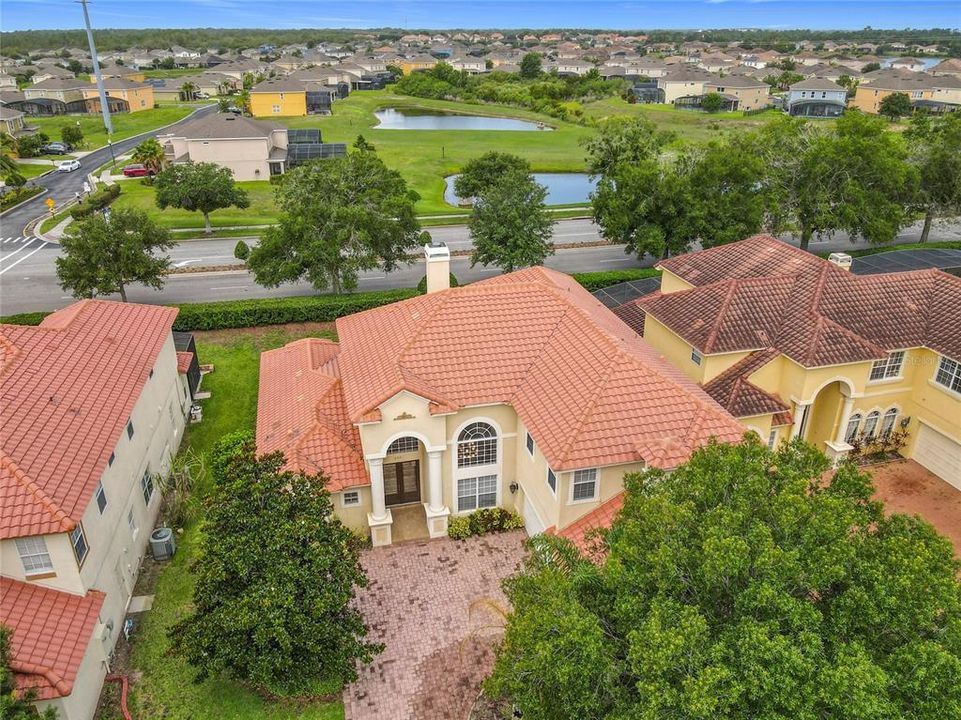 For Sale: $690,000 (4 beds, 4 baths, 4034 Square Feet)