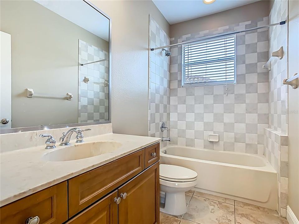 For Sale: $690,000 (4 beds, 4 baths, 4034 Square Feet)