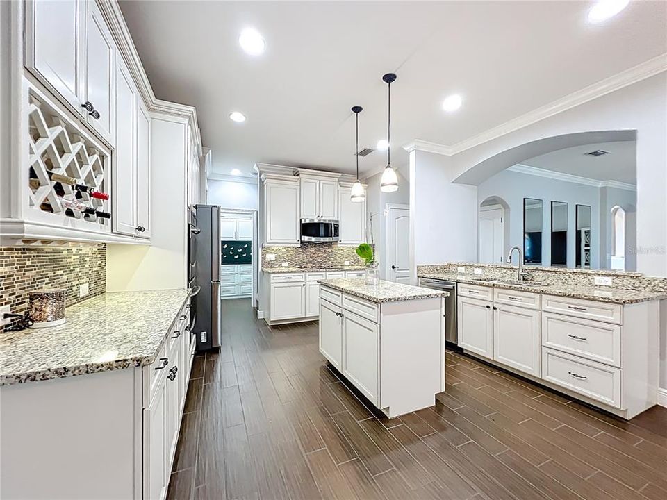 Active With Contract: $1,095,000 (5 beds, 4 baths, 4068 Square Feet)