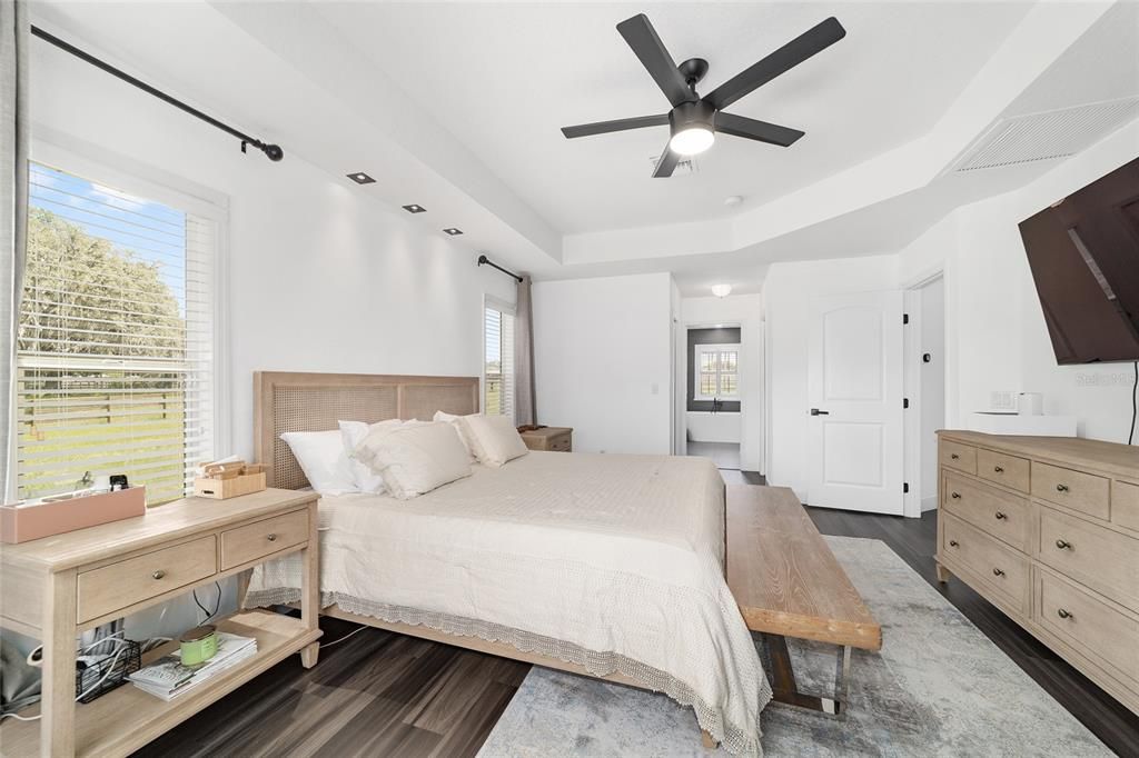 待售: $585,000 (3 贝兹, 2 浴室, 2178 平方英尺)