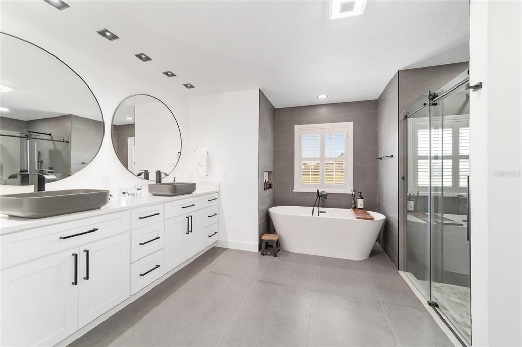 待售: $585,000 (3 贝兹, 2 浴室, 2178 平方英尺)