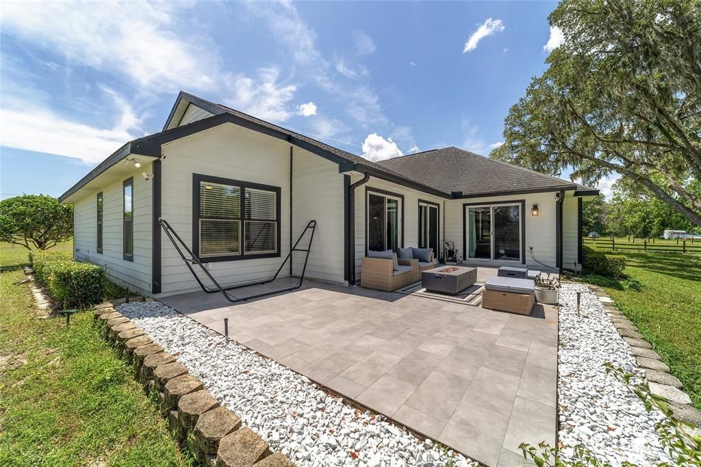 待售: $585,000 (3 贝兹, 2 浴室, 2178 平方英尺)