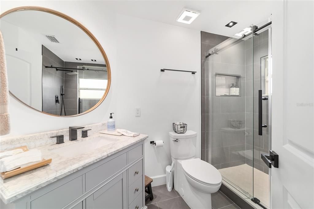 待售: $585,000 (3 贝兹, 2 浴室, 2178 平方英尺)