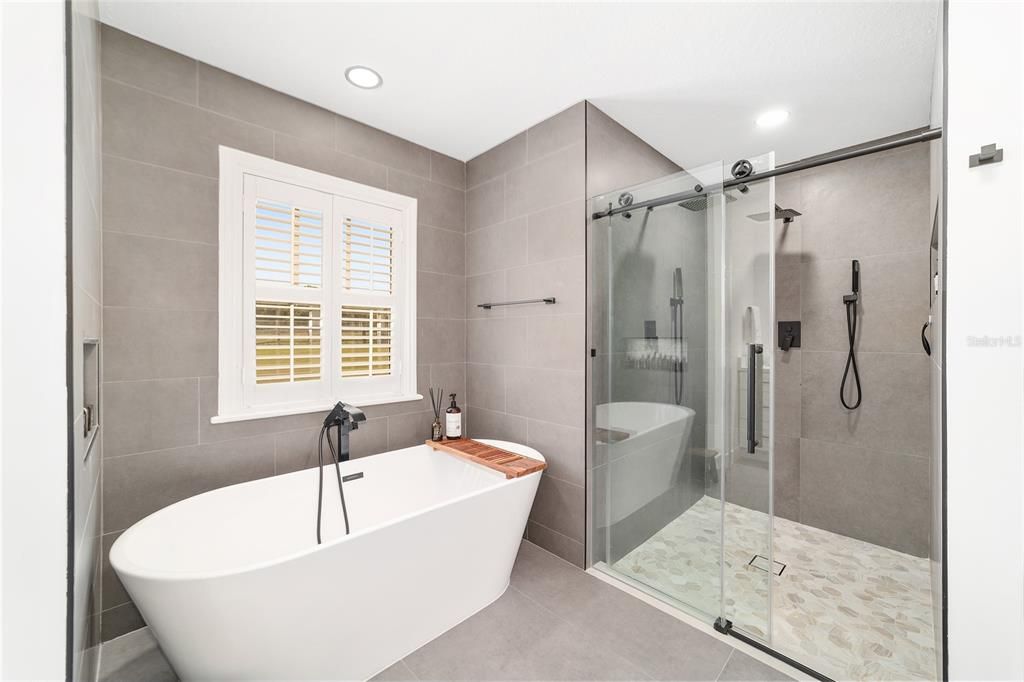 待售: $585,000 (3 贝兹, 2 浴室, 2178 平方英尺)