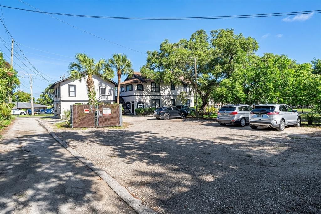 For Sale: $1,495,000 (20 beds, 0 baths, 10620 Square Feet)