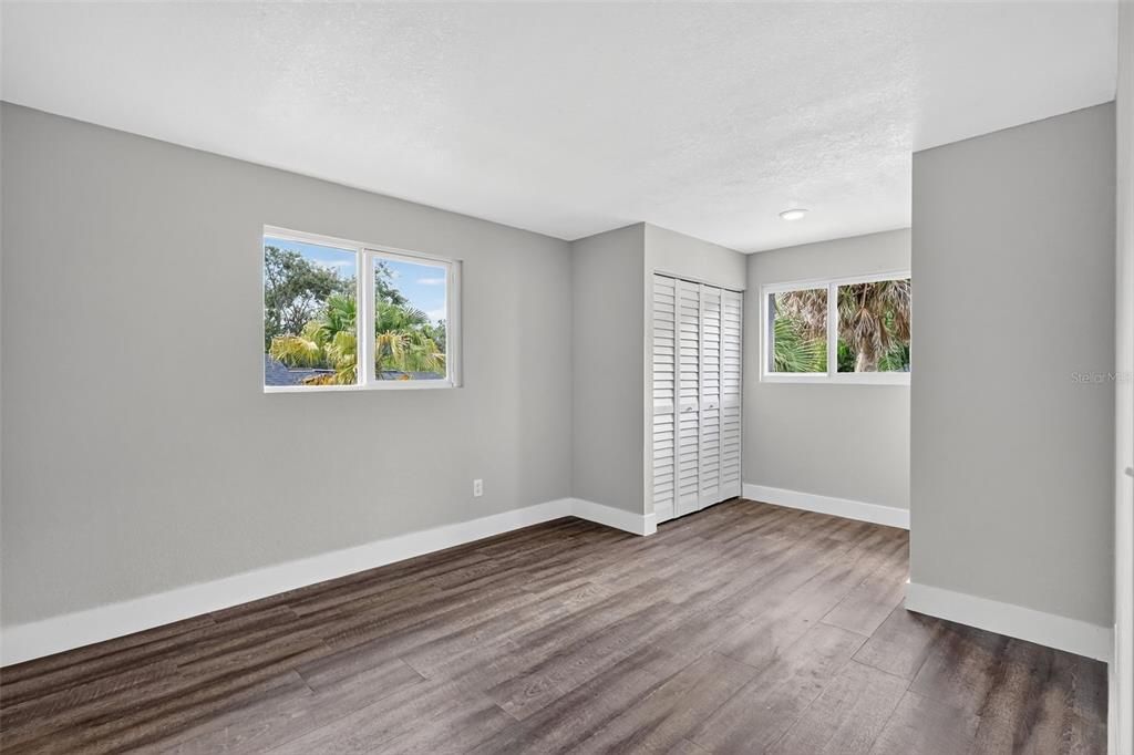 For Sale: $479,900 (4 beds, 2 baths, 2140 Square Feet)